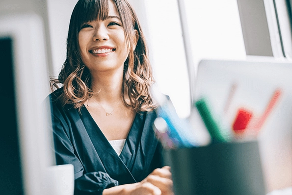 WEBデザイナー（兼コーダー）募集！完全週休二日制！テレワークOK！